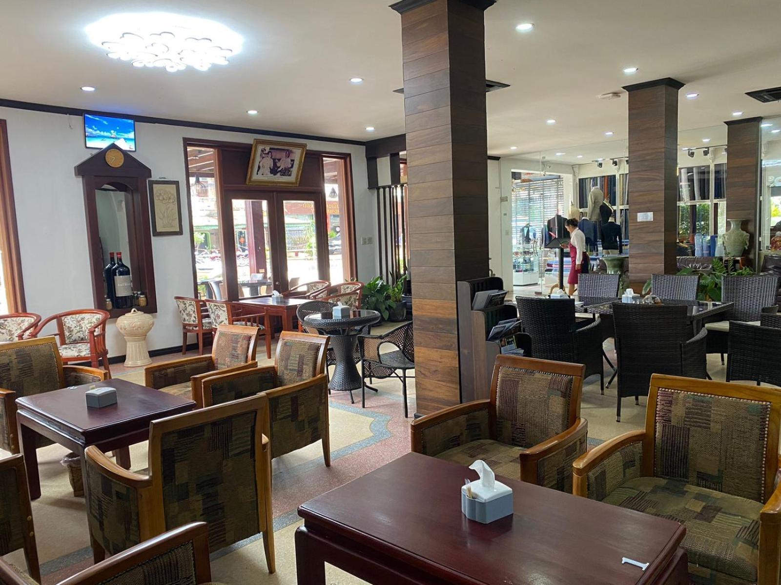 Subinh Hotel And Restaurant Pakse Exterior photo